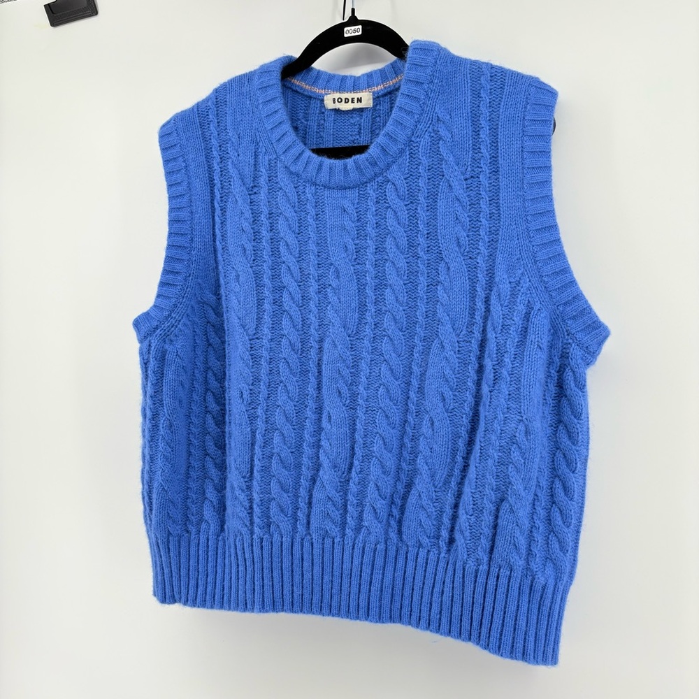 Boden Blue Cable Knit Sleeveless Sweater